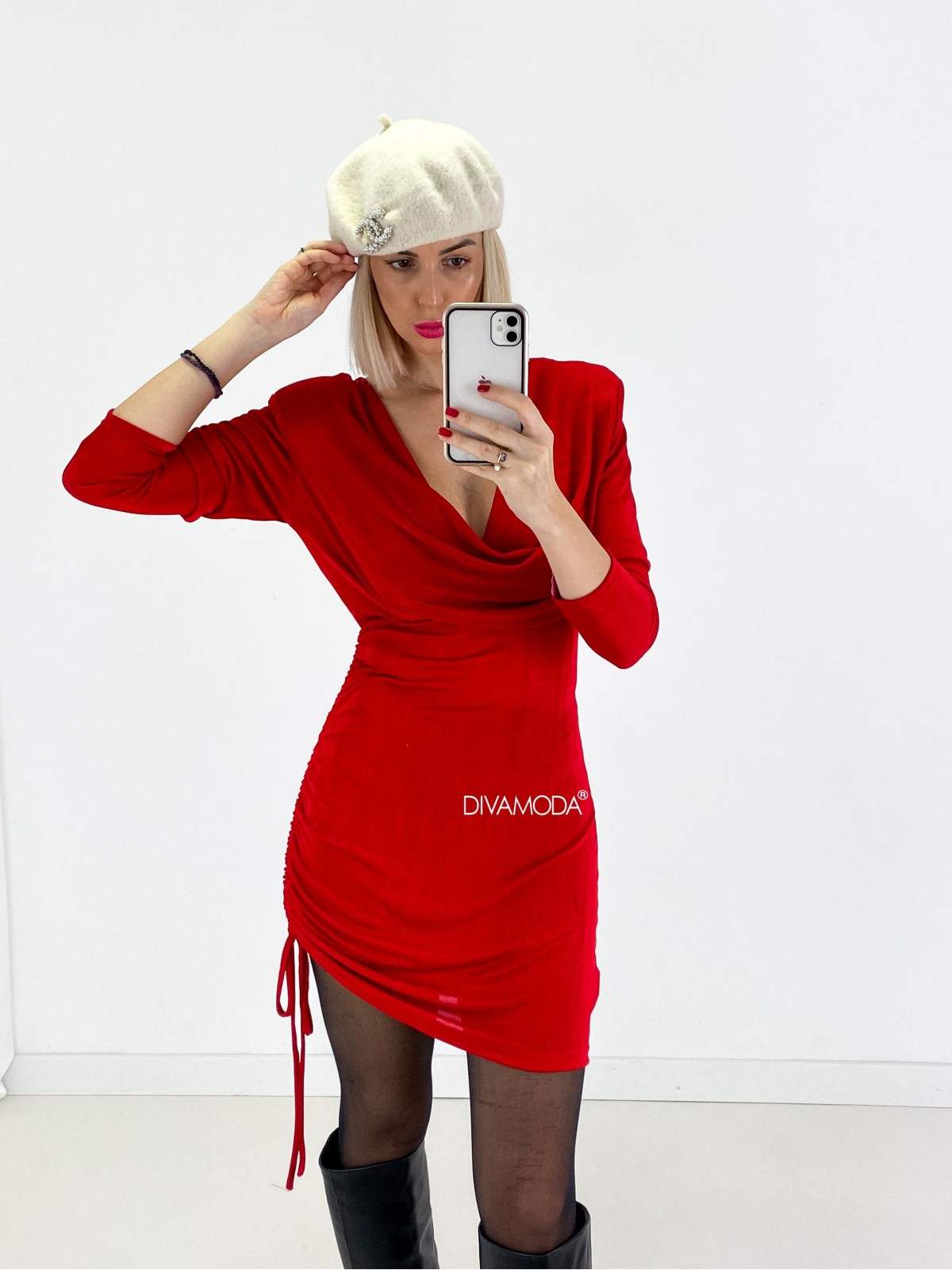 Šaty siluette s retiazkami červené A 286