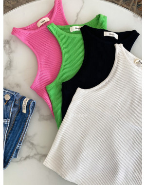 Úpletový vrúbkovaný crop top 