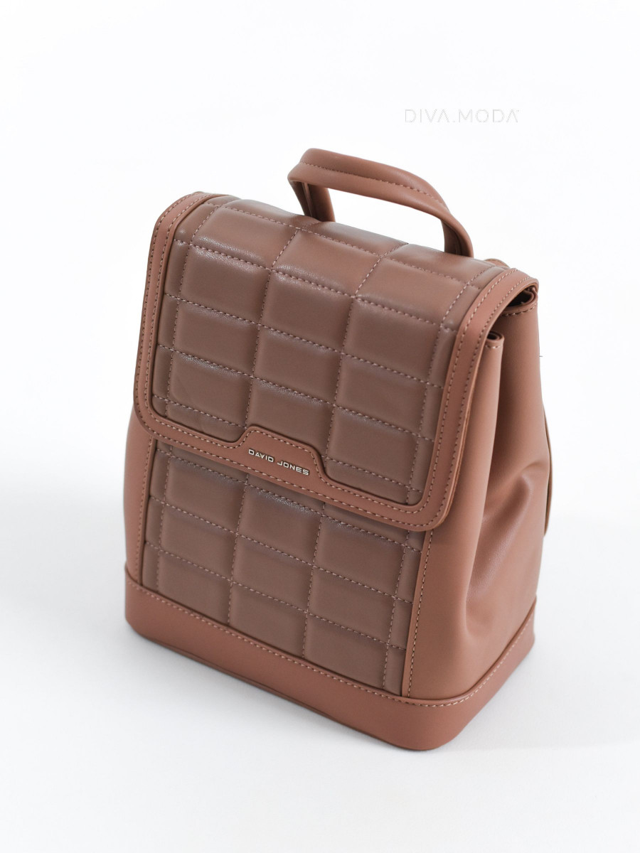 Prešívaný ruksak taupe N 71