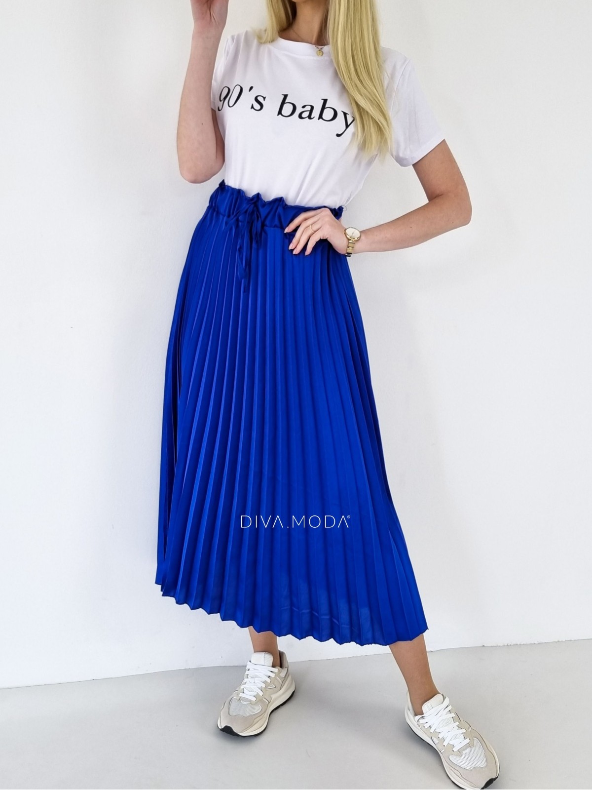 Maxi plisovaná sukňa so šnúrkou kráľovská modrá A 150
