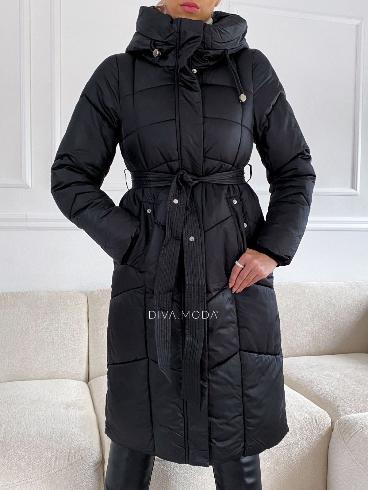 Zimná bunda s rukavicami čierna S 67