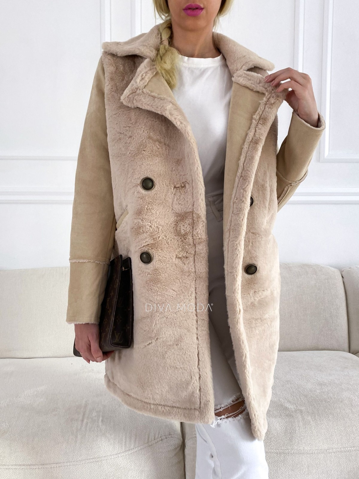 Kombinovaný kožušinový kabát s gombíkmi hnedý S 86