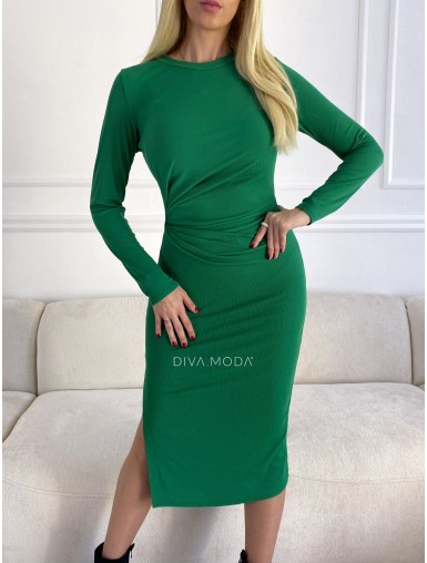 Priliehavé šaty s riasením zelené S 91