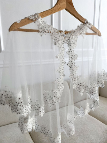 Vyšívané bolero na šaty 