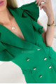 Sakové šaty s volánmi na ramenách tmavo zelené M 68
