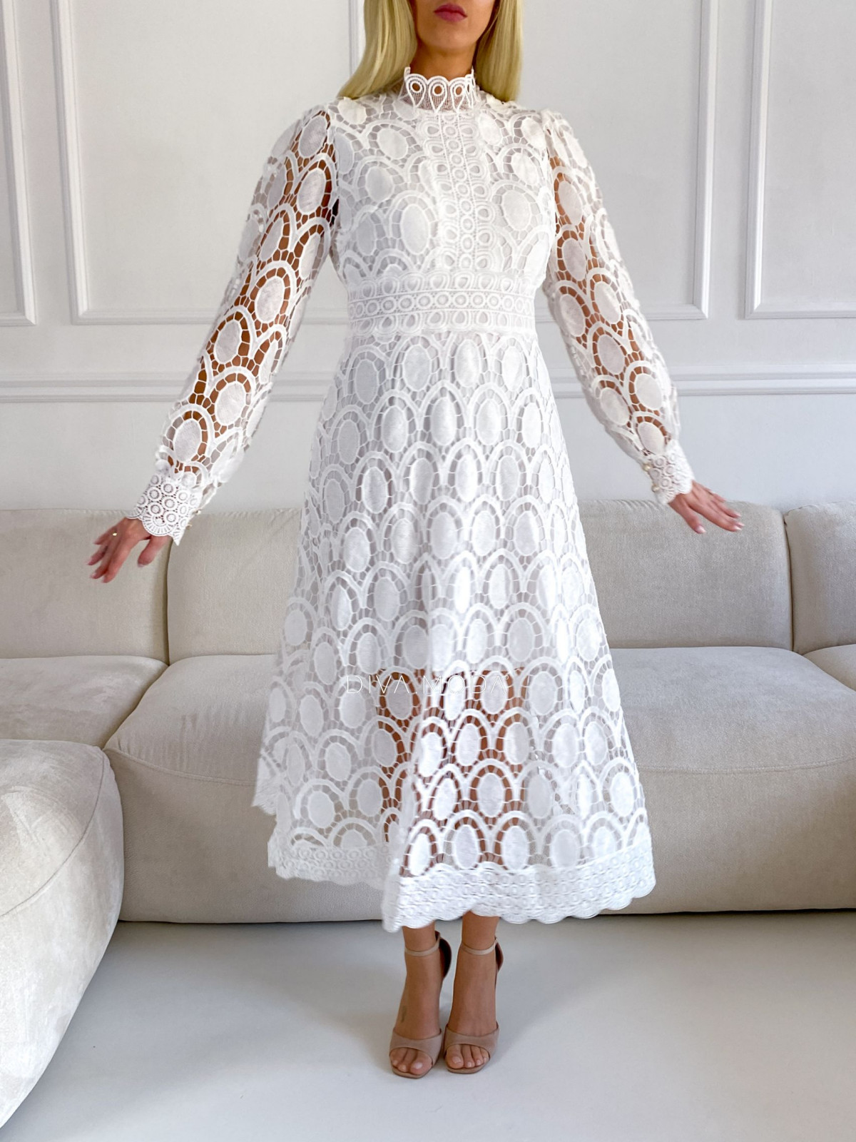 Háčkované maxi šaty Poline biele M 68