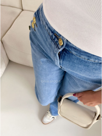 Straight jeans so zlatými gombíkmi svetlo modré M 154 Straight jeans so zlatými gombíkmi svetlo modré M 154
