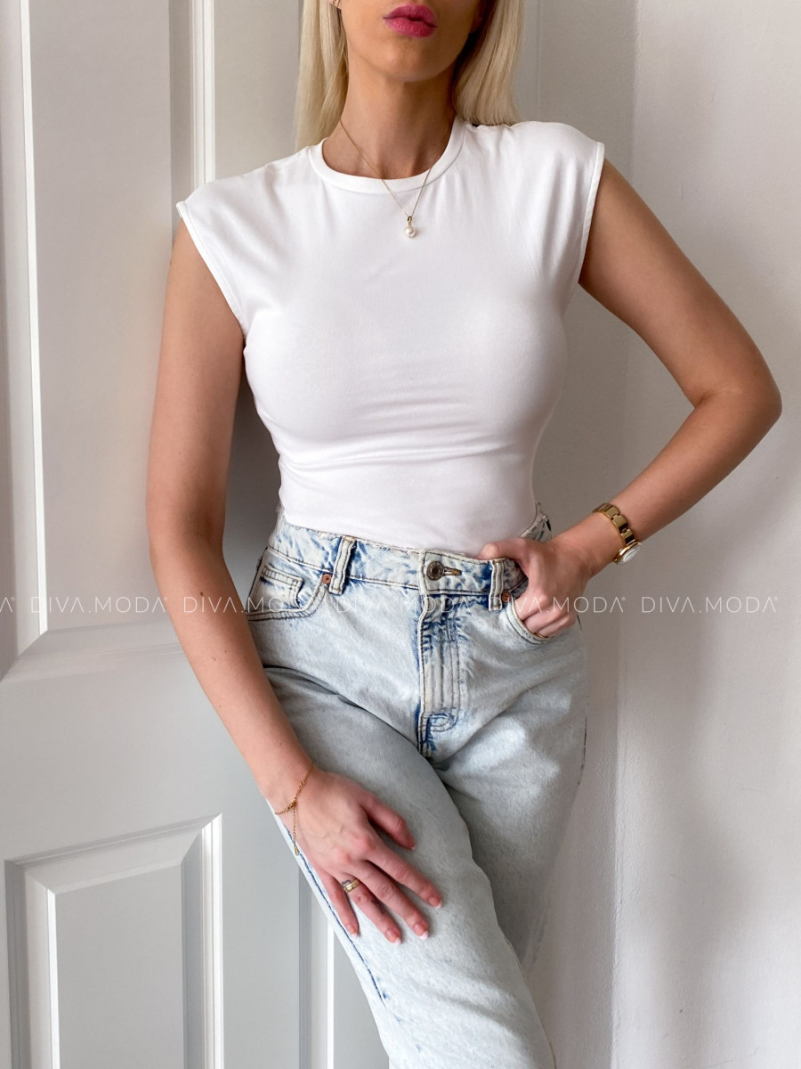 Basic body Anett biele 139