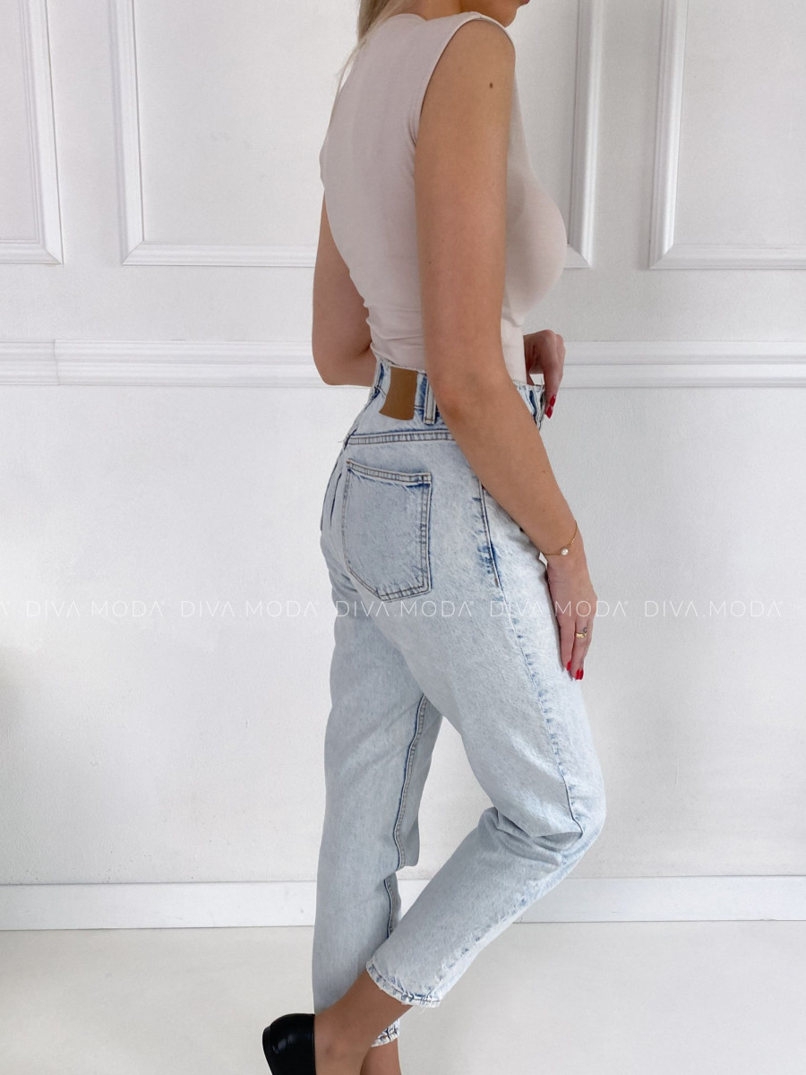 Basic body Anett béžové 139