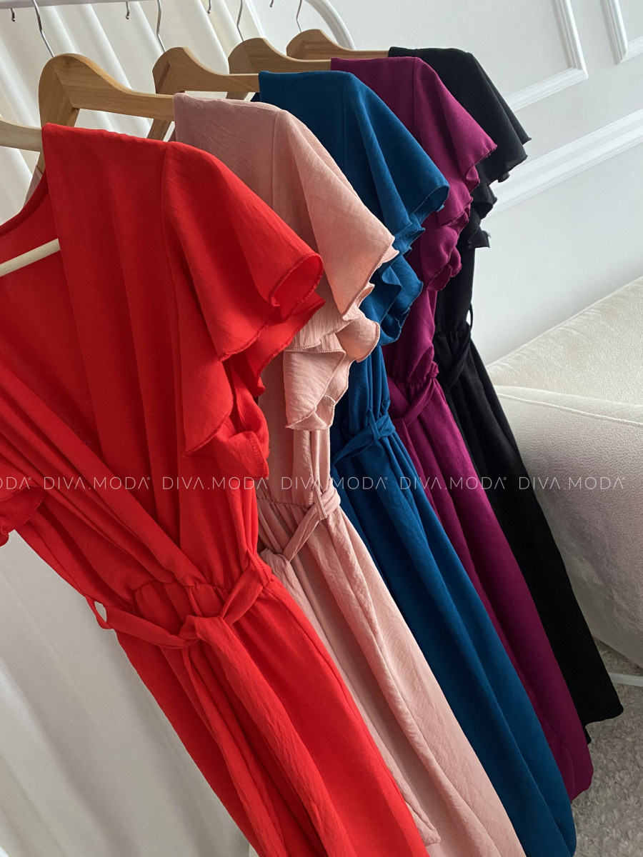 Maxi šaty s volánikmi na ramenách Iwet červené P 115