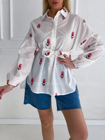 Vyšívaná košeľa tulip biela P 205