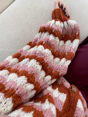 Kardigán s gombíkmi multicolor škoricový V 214