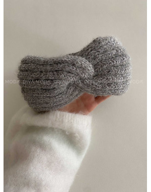 Prekrížená čelenka sivá G 52