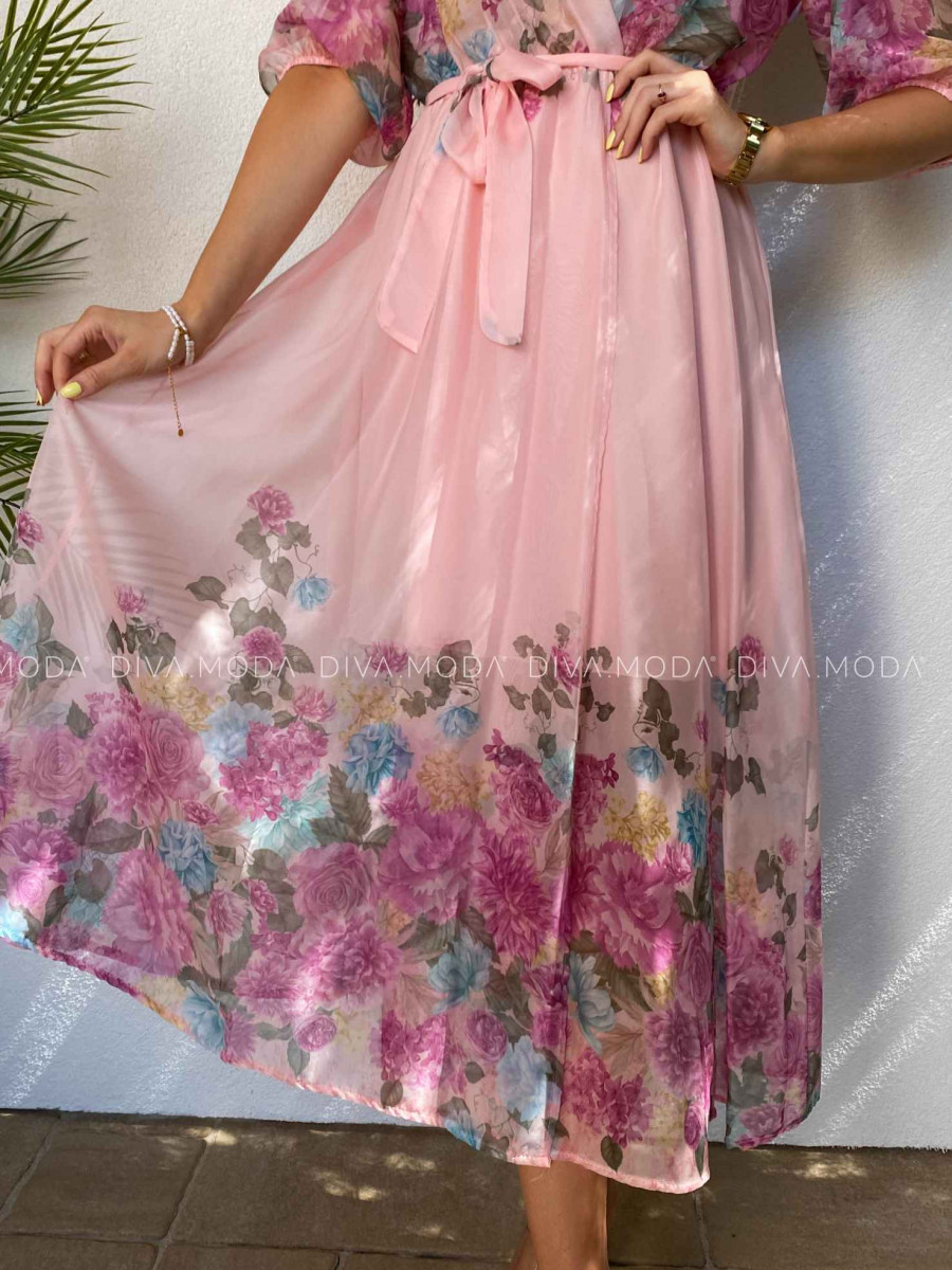 Ľahké maxi šaty roses s opaskom ružové M 450 Ľahké maxi šaty roses s opaskom ružové M 450