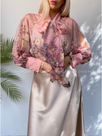 Ľahká kvetinová blúzka roses ružová M 466