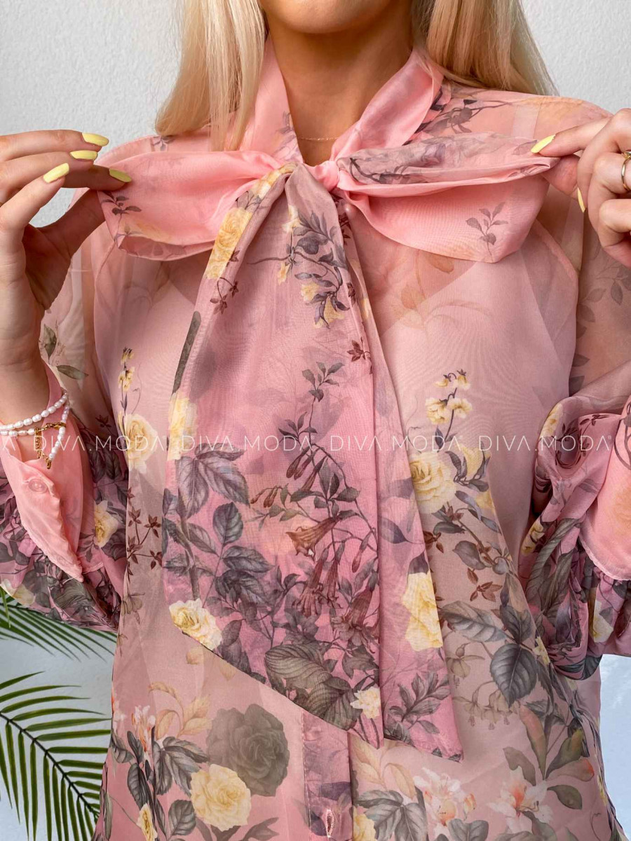 Ľahká kvetinová blúzka roses ružová M 466