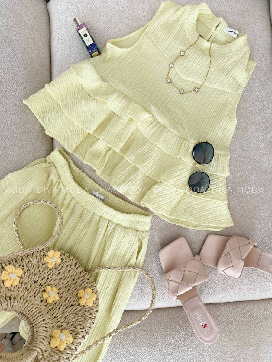 Krepový komplet s volánikmi butter yellow K 301