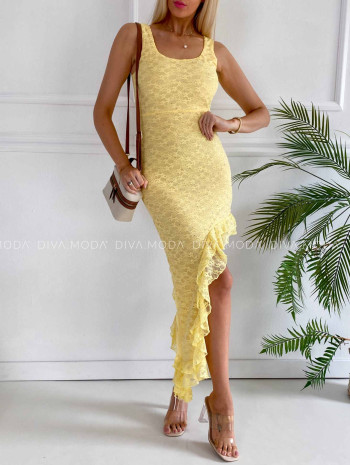 Krajkované asymetrické šaty s kamienkami žlté K 390