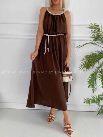 Maxi šaty s prepletanými ramienkami a opaskom čokoládové K 384