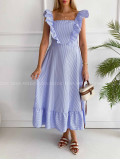 Pruhované maxi šaty s volánom modré K 382