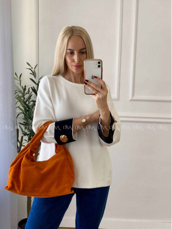 Sveter s gombíkmi na rukávoch smotanový A 46