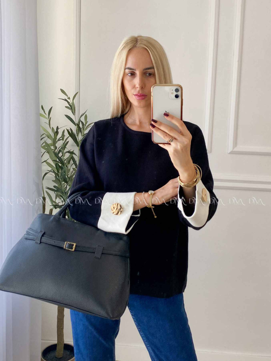 Sveter s gombíkmi na rukávoch čierny A 46