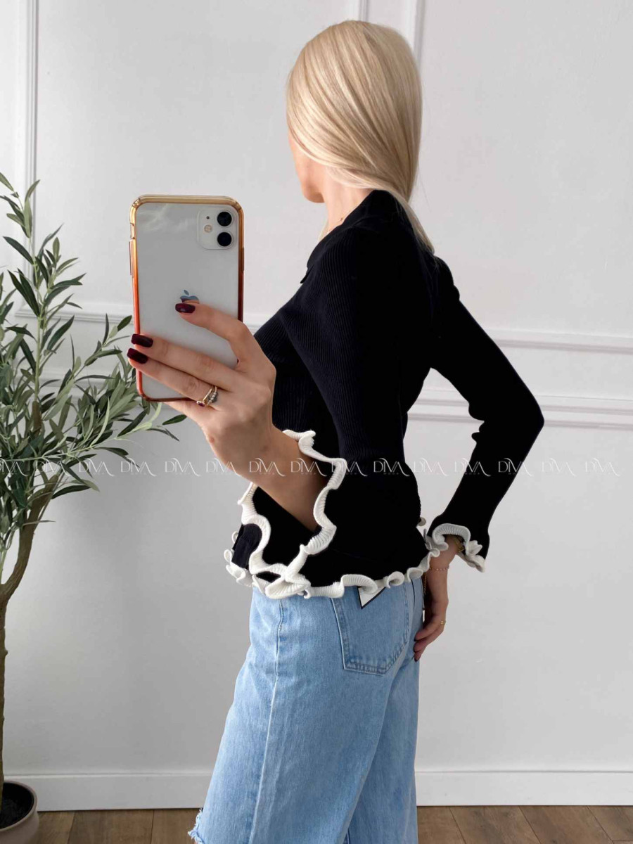 Sveter s kamienkovými gombíkmi a lemom čierny A 48