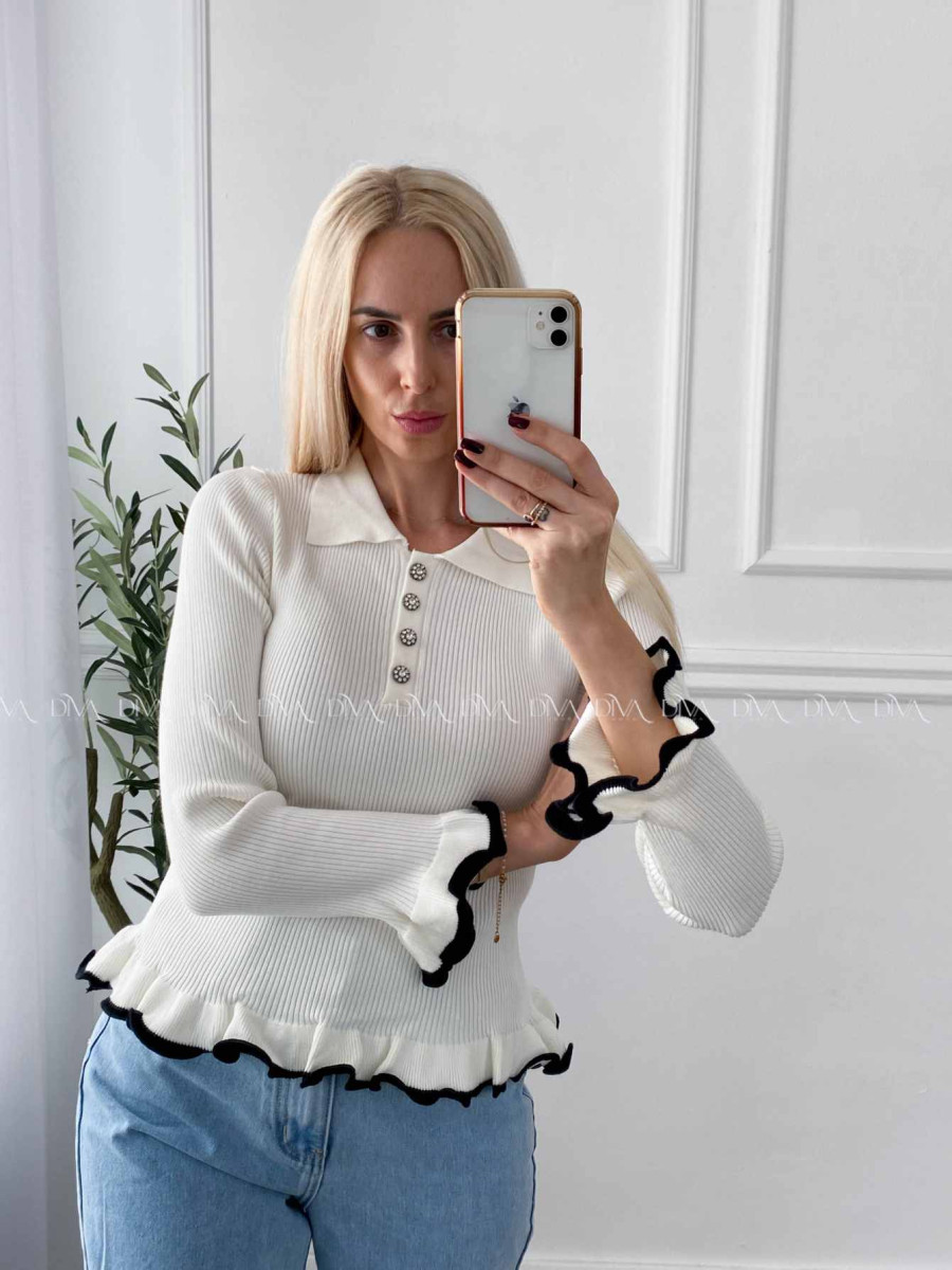 Sveter s kamienkovými gombíkmi a lemom biely A 48