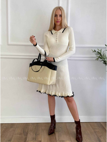 Úpletové šaty s perličkovými gombíkmi Daisy maslové A 32