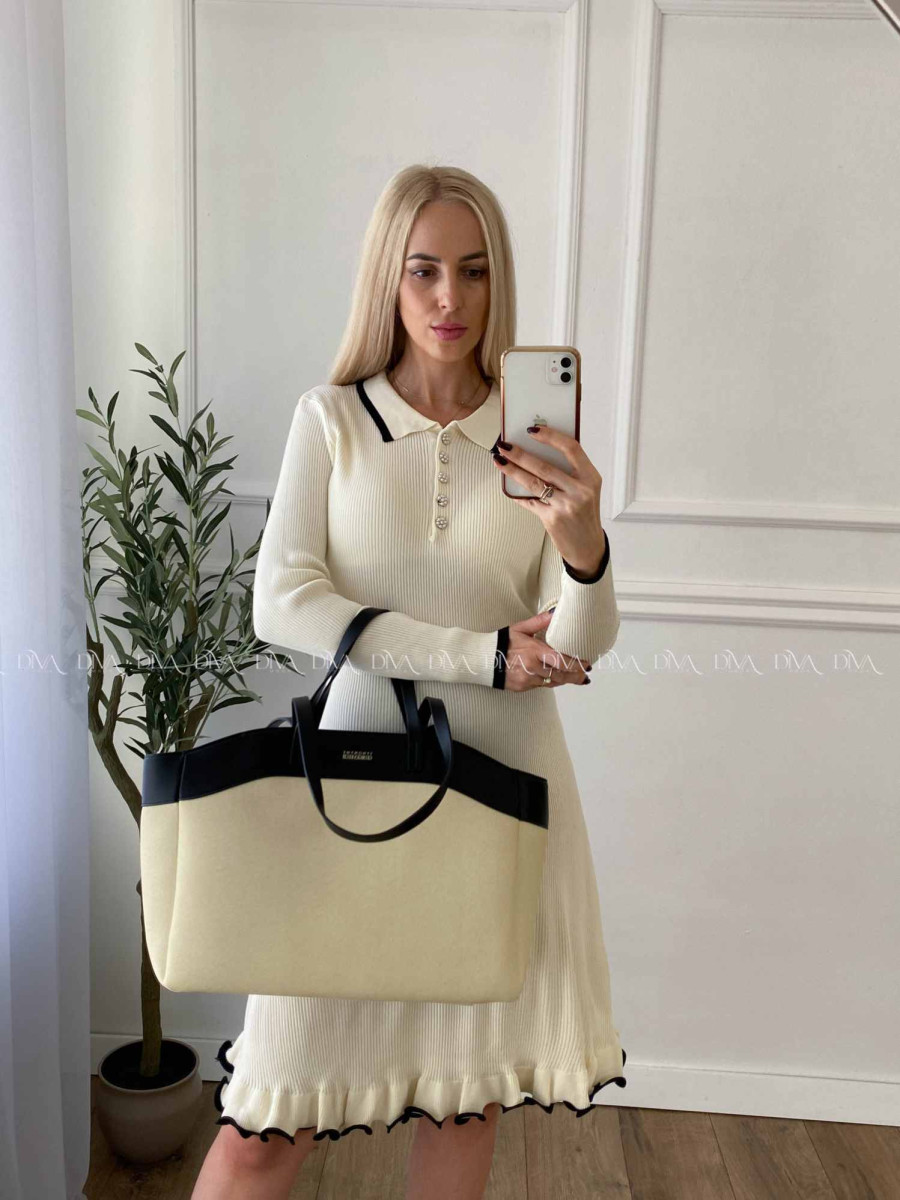 Úpletové šaty s perličkovými gombíkmi Daisy maslové A 32