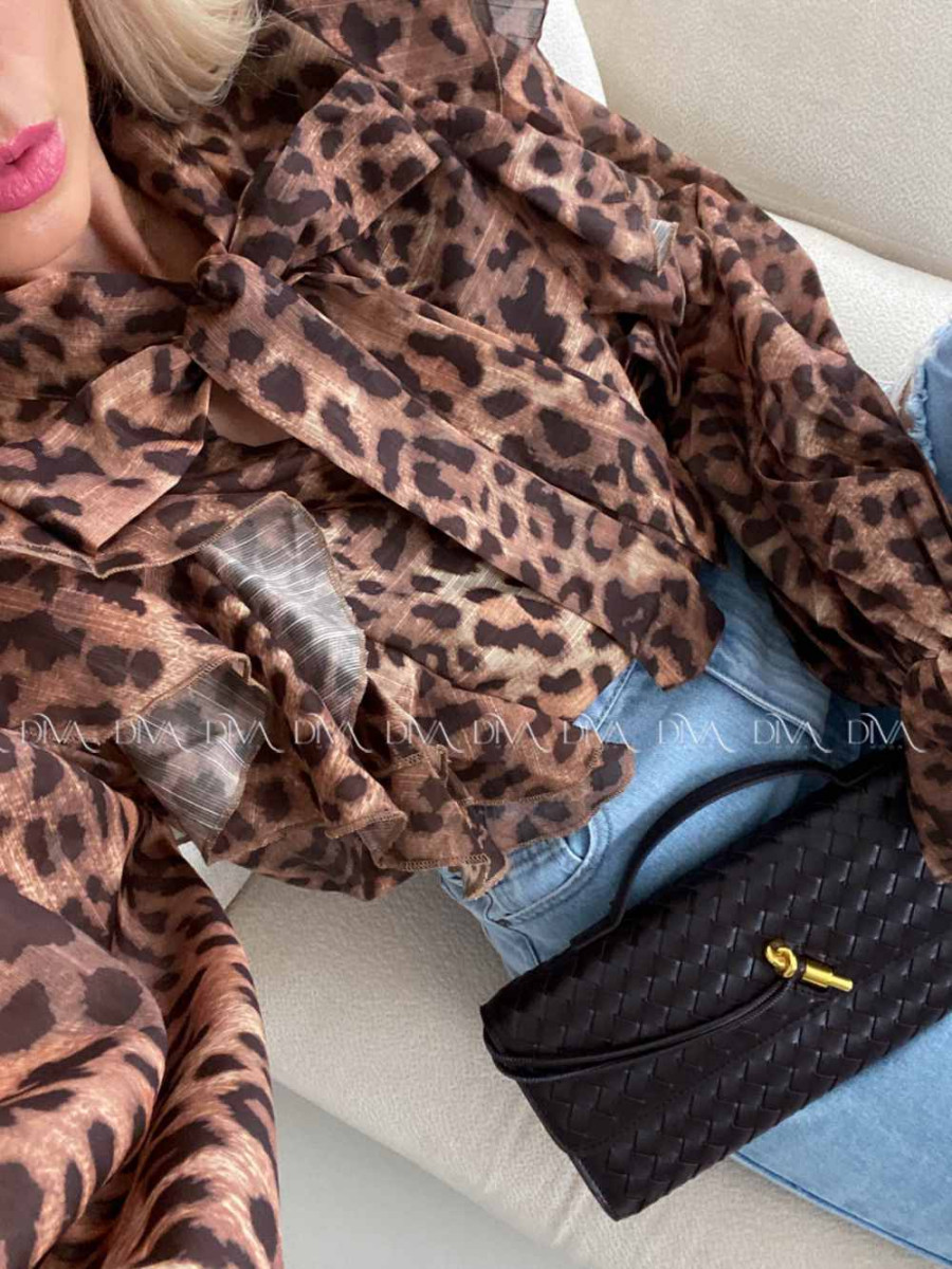 Leopardia blúzka s volánom A 15