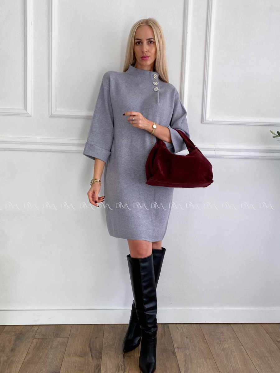 Úpletové šaty so štrasovými gombíkmi snow  sivé A 18