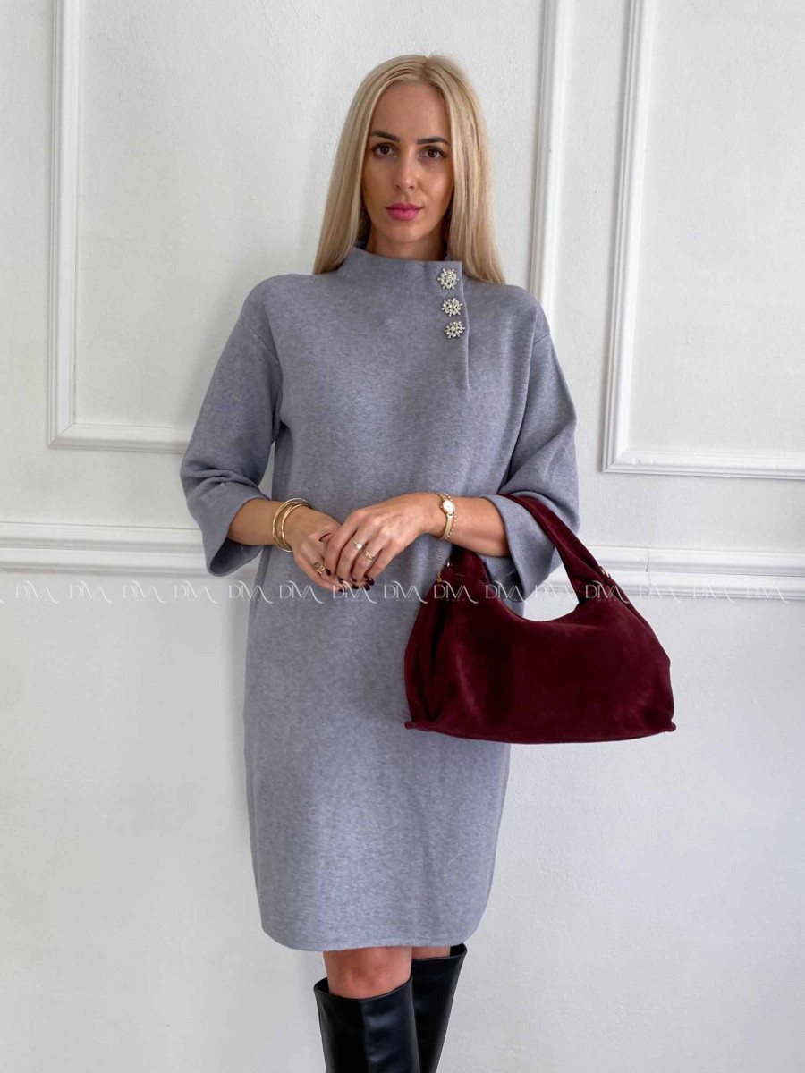 Úpletové šaty so štrasovými gombíkmi snow  sivé A 18