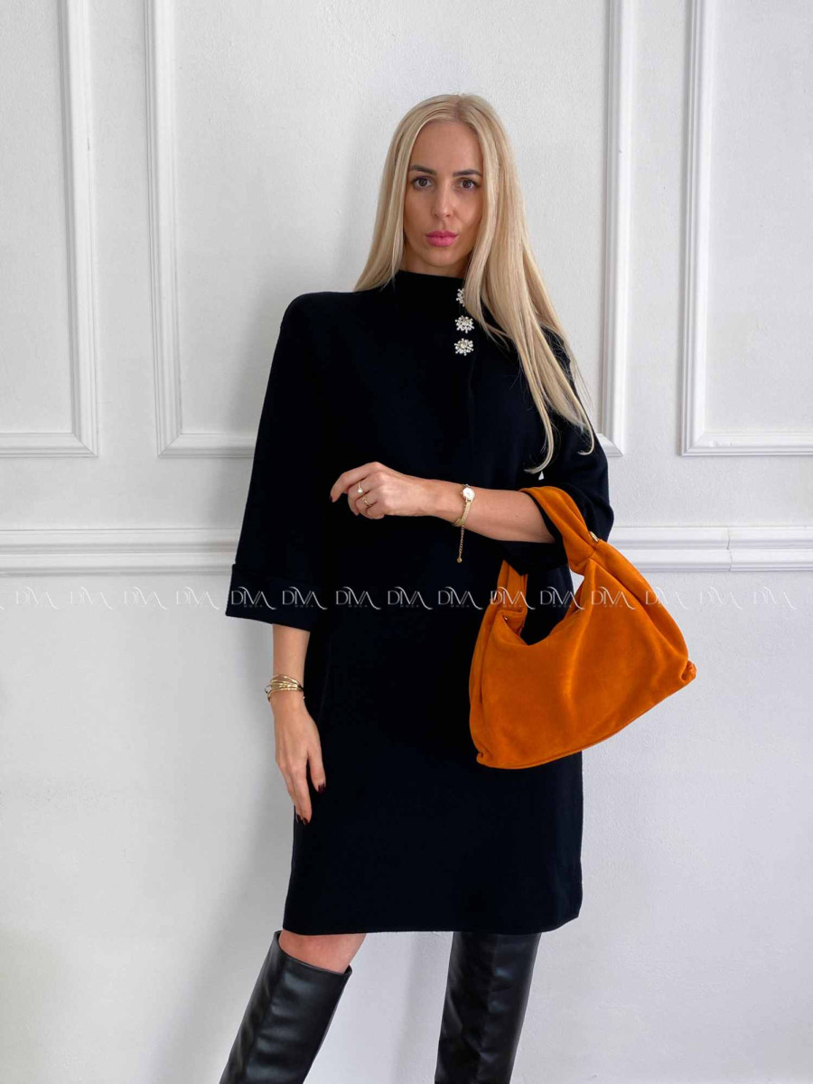 Úpletové šaty so štrasovými gombíkmi snow  čierne A 18