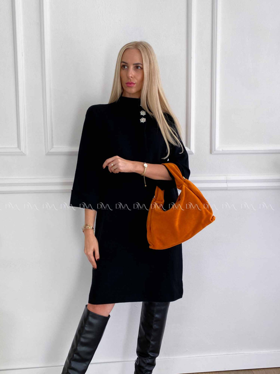 Úpletové šaty so štrasovými gombíkmi snow  čierne A 18