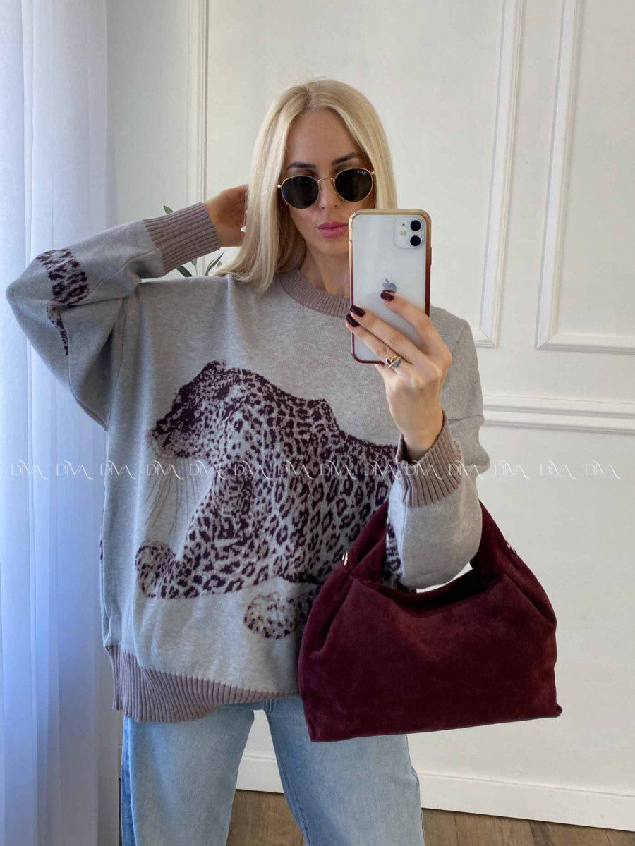 Oversize sveter Leopard sivý A 16