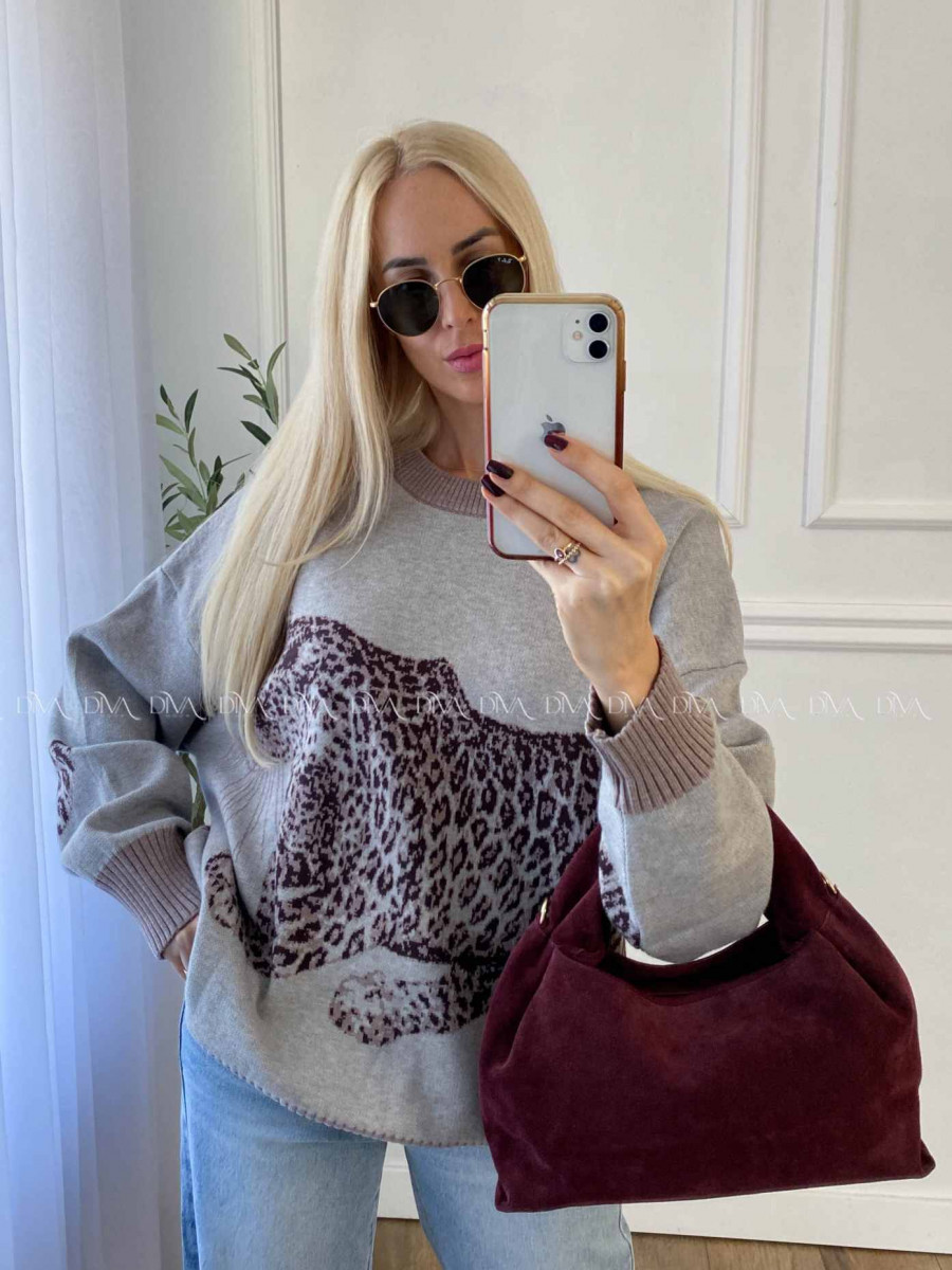 Oversize sveter Leopard sivý A 16