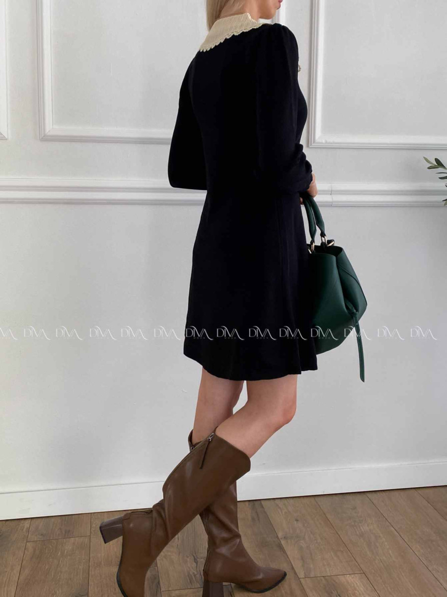 Úpletové šaty s krajkovaným golierom čierne A 41