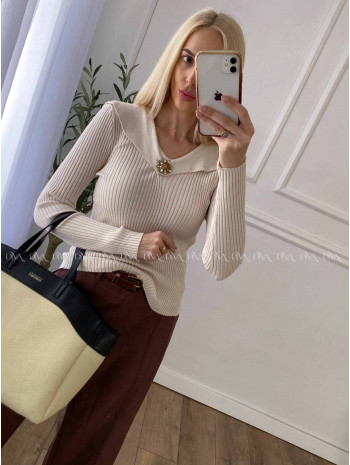 Svetrík s golierom a kamienkovým kvetom béžový A 12