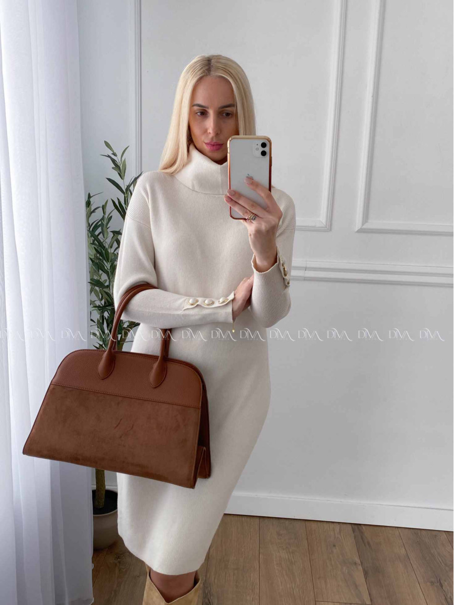 Rolákové šaty s perlovými gombíkmi smotanové A 45