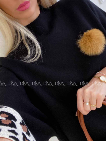 Oversize polorolák s bambuľkou čierny A 57