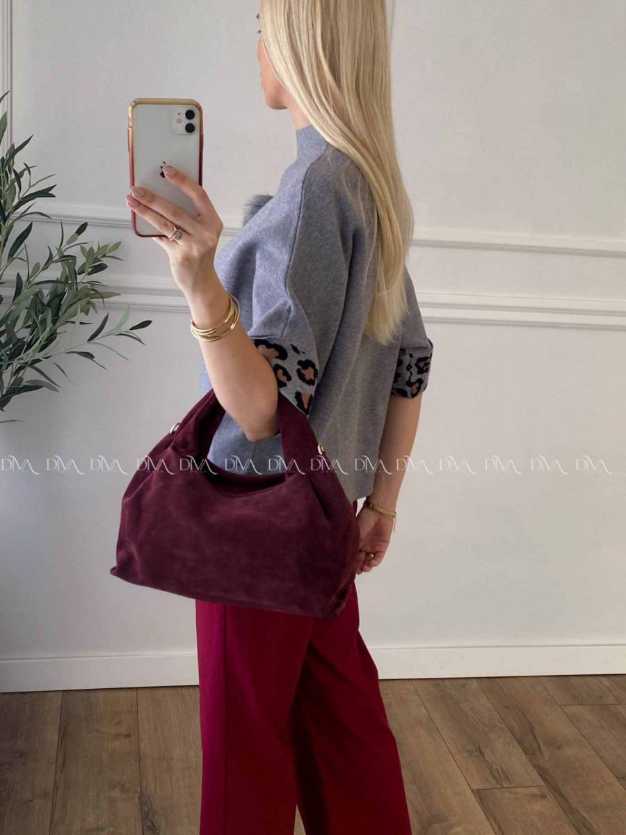 Oversize polorolák s bambuľkou sivý A 57