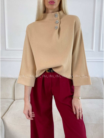 Sveter so štrasovými gombíkmi vanilkový V 52