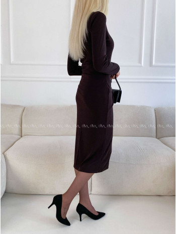 Rebrované midi šaty so sponou Elis čokoládové A 111