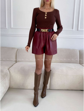 Koženkové kraťasy s opaskom vínové A 114