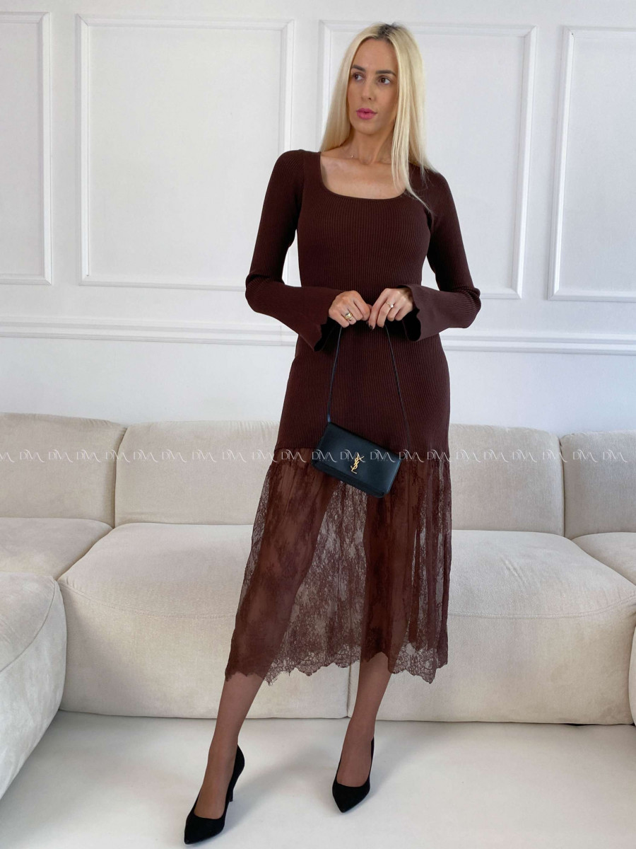 Úpletové maxi šaty s krajkovanou sukňou čokoládové A 119