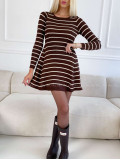 Úpletové pruhované šaty čokoládové A 118