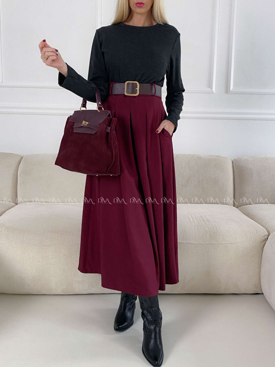 Kombinované maxi šaty s opaskom burgundy A 128