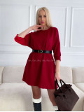 Krátke šaty s opaskom Camile vínové A 135