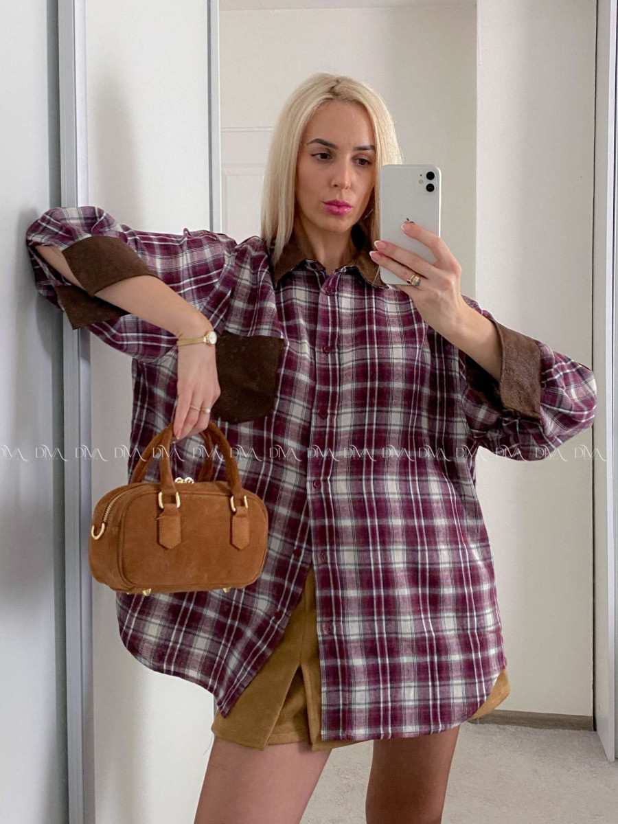 Karovana košeľa s eko koženkou B 45